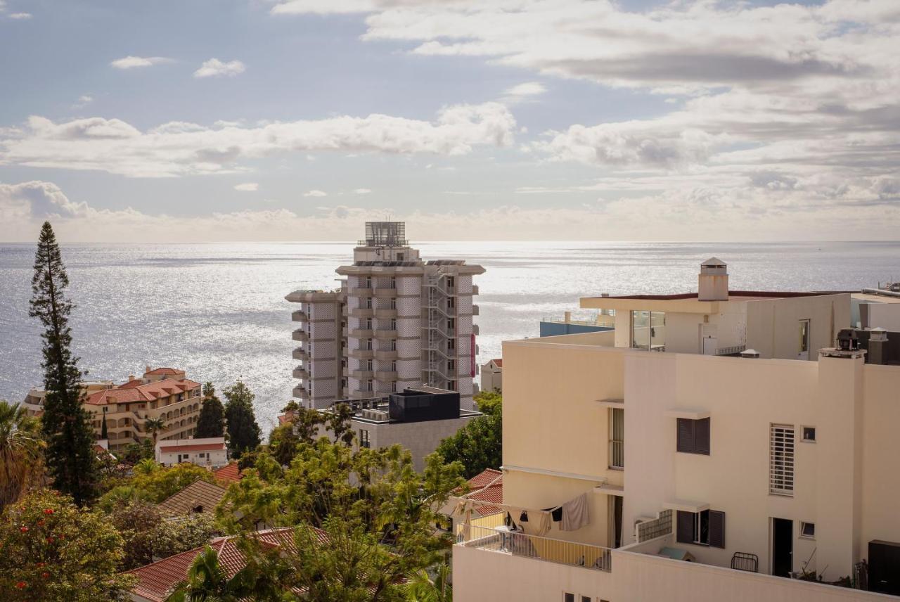 Casa Branca Apartments By Trip2Portugal ฟุงชาล ภายนอก รูปภาพ
