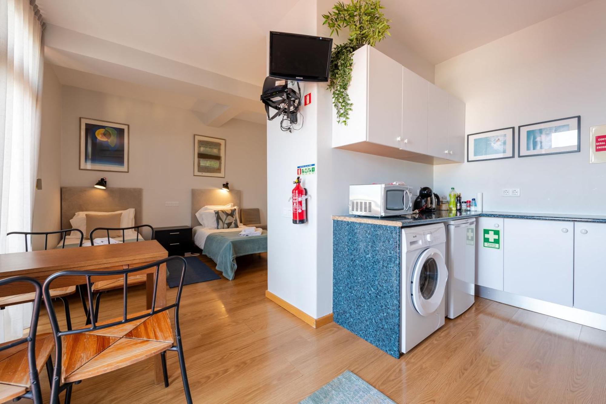 Casa Branca Apartments By Trip2Portugal ฟุงชาล ภายนอก รูปภาพ