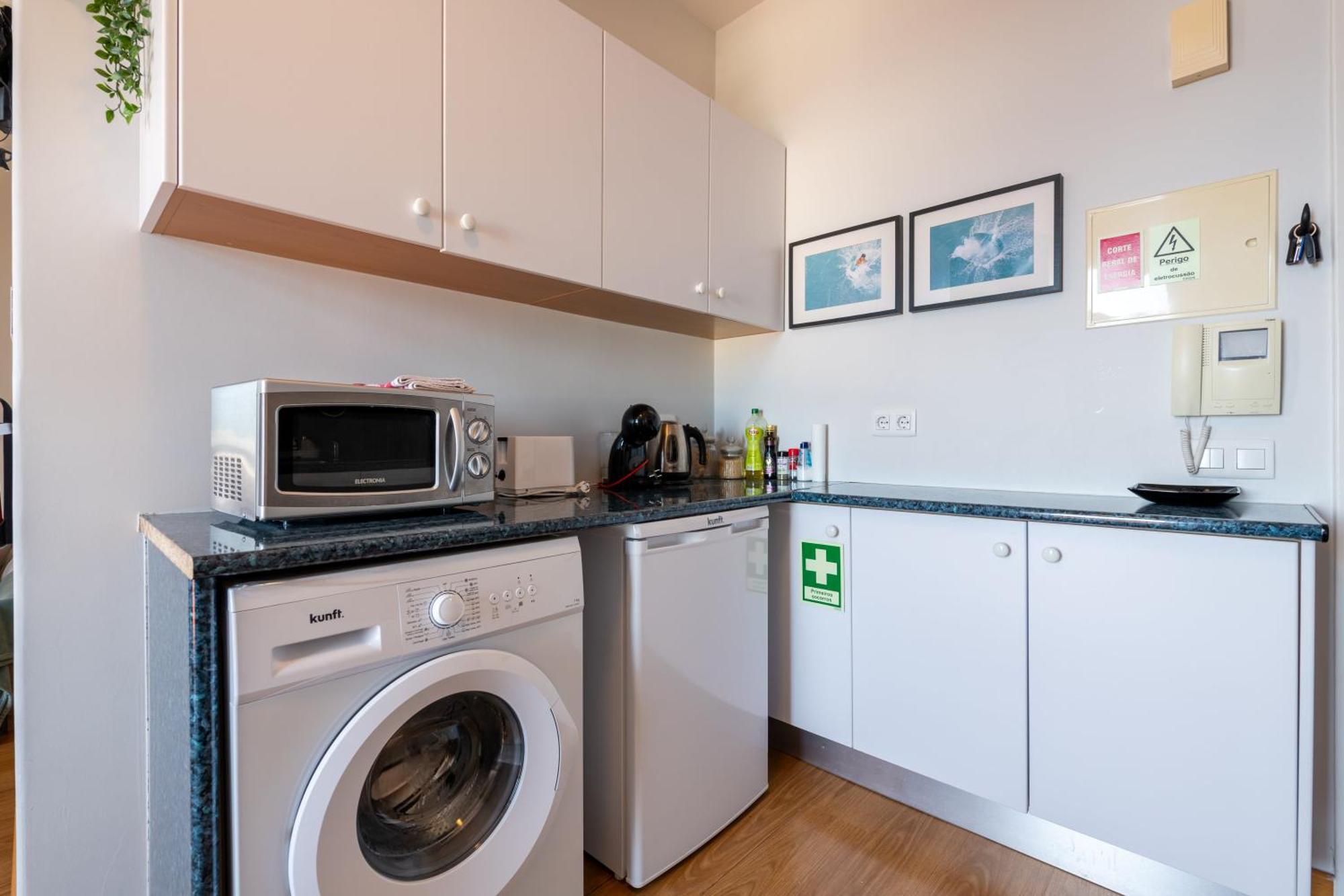 Casa Branca Apartments By Trip2Portugal ฟุงชาล ภายนอก รูปภาพ