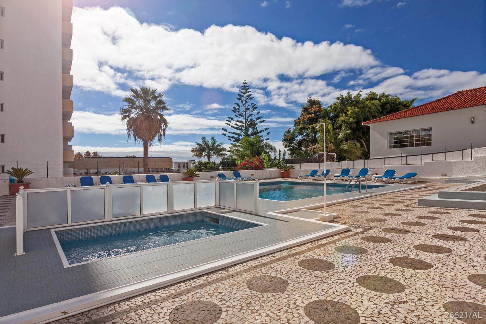 Casa Branca Apartments By Trip2Portugal ฟุงชาล ภายนอก รูปภาพ